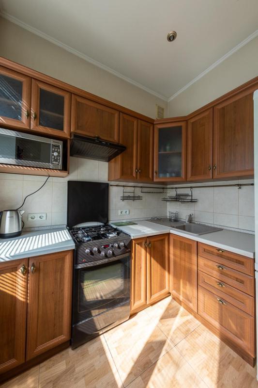 Apartment Near Lva Tolstoho Square Kiev Bagian luar foto